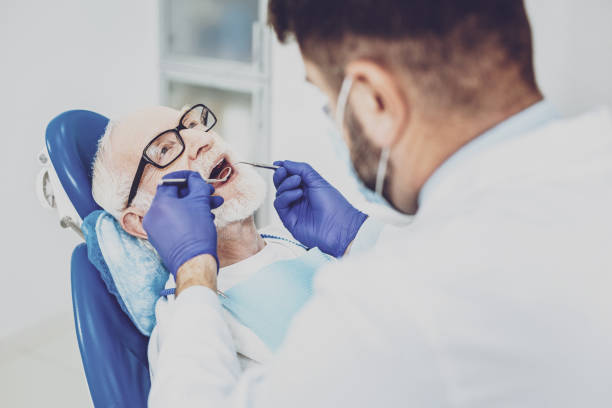  Clinton, MO Emergency Dentist Pros